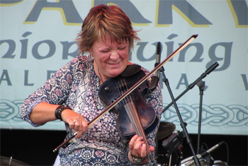 Eileen Ivers at Milwaukee Irish Fest - August 16, 2015