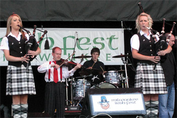 Kintra at Milwaukee Irish Fest - August 19, 2011