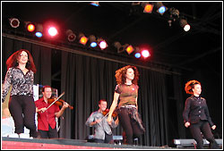 Leahy at Milwaukee Irish Fest - Sunday, August 17, 2003