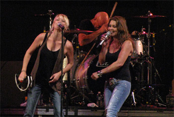 Gretchen Wilson at Chicago Country Music Festival - October 8, 2010