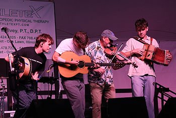 Byrnes Brothers in concert