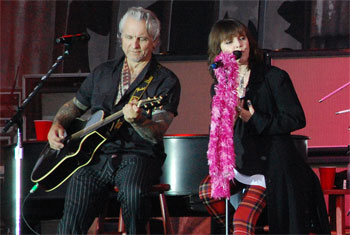 Pat Benatar in Elk Grove Village, IL - July 15, 2015