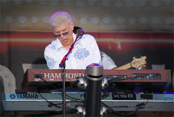 Dennis DeYoung in Elk Grove Village - July 31, 2012