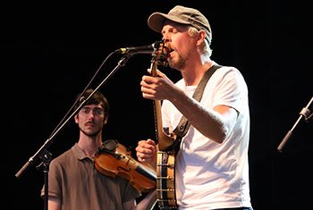 Gadan with Enda Scahill and Hillary Klug at Milwaukee Irish Fest - August 16, 202
