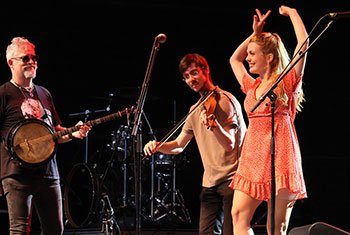 Gadan with Enda Scahill and Hillary Klug at Milwaukee Irish Fest - August 16, 202