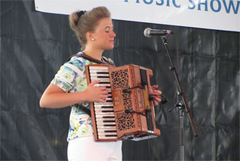 Gria at Milwaukee Irish Fest - August 16, 2014