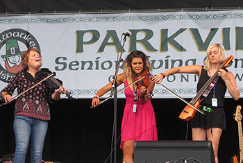 Eileen Ivers at Milwaukee Irish Fest - August 20, 2017