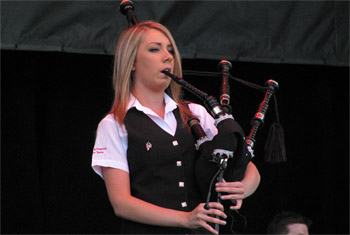 Kintra at Milwaukee Irish Fest - August 19, 2011