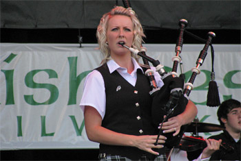 Kintra at Milwaukee Irish Fest - August 19, 2011