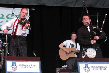 Kintra at Milwaukee Irish Fest - August 21, 2011