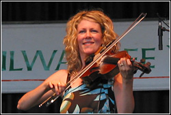 Donnell Leahy and Natalie MacMaster at Milwaukee Irish Fest - August 16, 2009