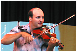 Leahy at Milwaukee Irish Fest - Sunday, August 17, 2003