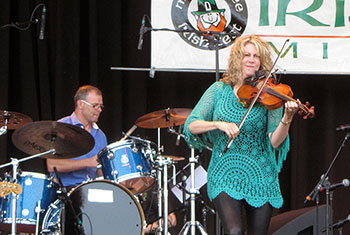 Donnell Leahy, Natalie MacMaster and Family at Milwaukee Irish Fest - August 17, 2018