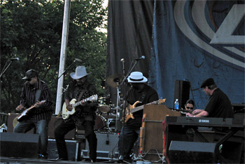 Lonnie Brooks at the Naperville Last Fling - September 4, 2009