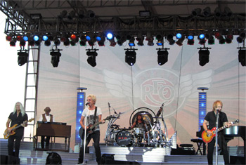 REO Speedwagon at Waukesha County Fair 2015