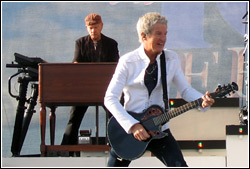 REO Speedwagon at the Waukesha County Fair - July 19, 2009.  Photo by Peter Moriarty.