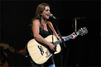 Gretchen Wilson at Chicago Country Music Festival - October 8, 2010