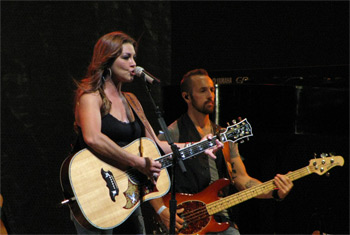 Gretchen Wilson at Chicago Country Music Festival - October 8, 2010