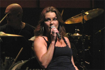 Gretchen Wilson at Chicago Country Music Festival - October 8, 2010