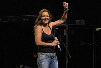 Gretchen Wilson at Chicago Country Music Festival - October 8, 2010