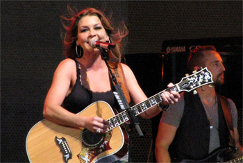 Gretchen Wilson at Chicago Country Music Festival - October 8, 2010